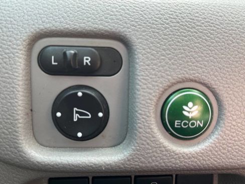 Used 2017 Honda Pilot Touring image 15