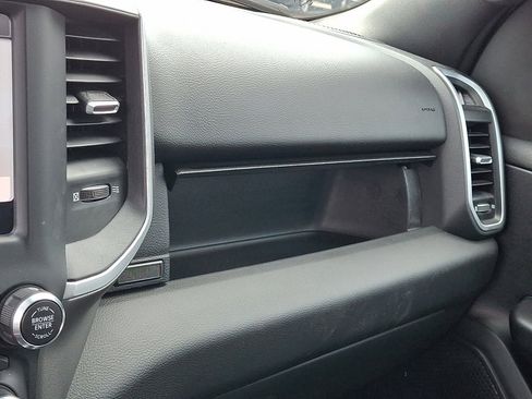 Certified 2022 RAM 1500 Big Horn image 31