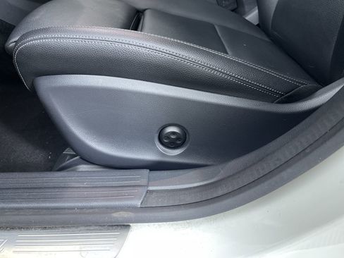 Used 2018 Mercedes-Benz CLA 250 4MATIC image 14