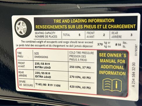 Certified 2024 Mercedes-Benz GLC 300 4MATIC image 39