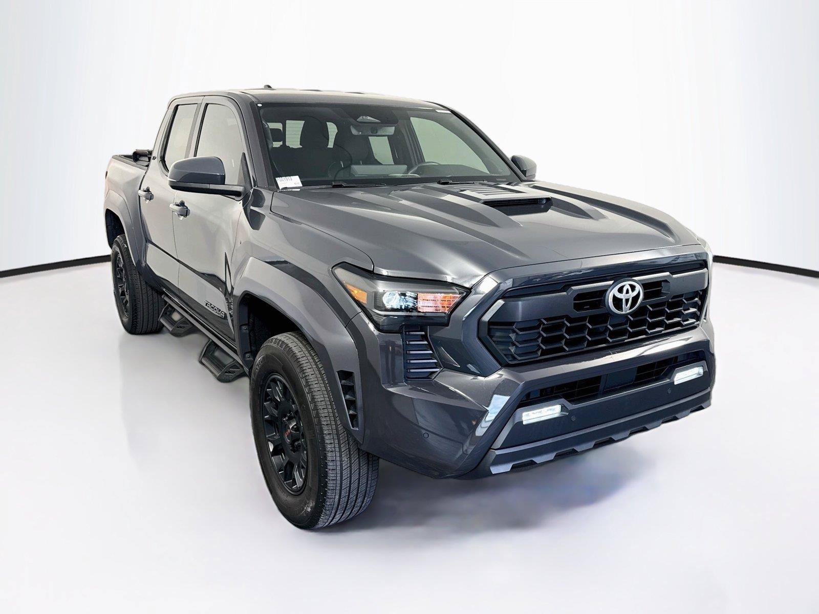 Used 2024 Toyota Tacoma TRD Sport w/ TRD Sport Upgrade Package RWD image 7