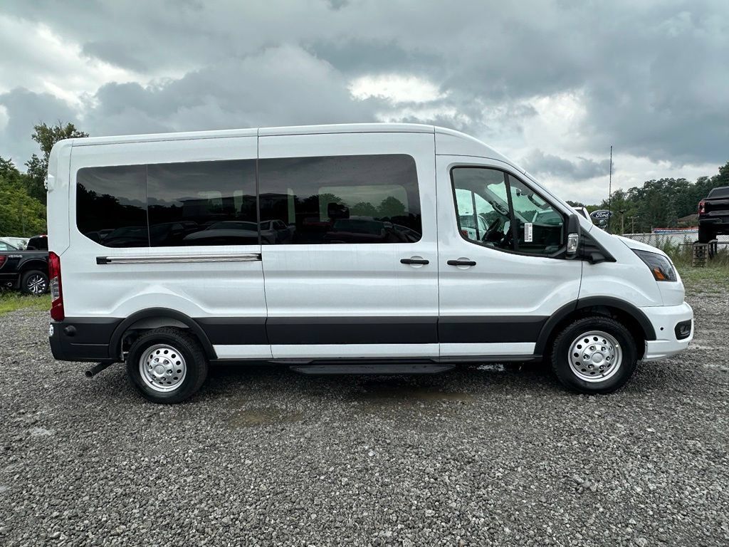 New 2026 Ford Transit 350 XLT AWD/4WD image 4