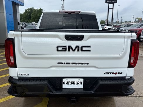 New 2026 GMC Sierra 1500 AT4X w/ LPO, Black Badging Package AWD/4WD image 4