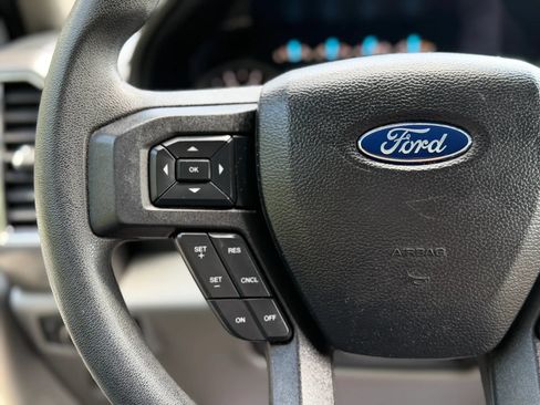 Used 2019 Ford F150 XLT AWD/4WD image 25