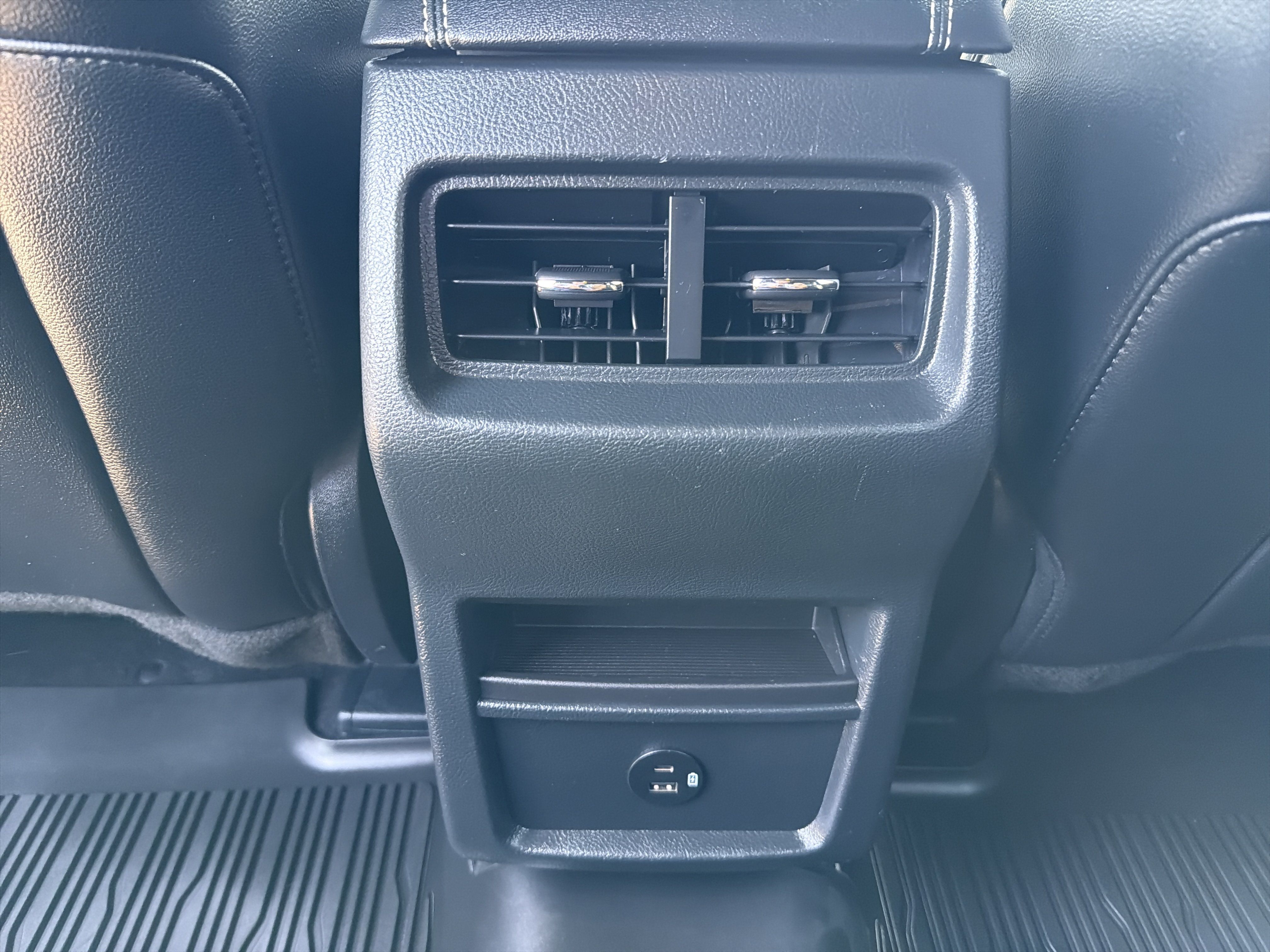 Used 2021 Ford Edge ST AWD/4WD image 20