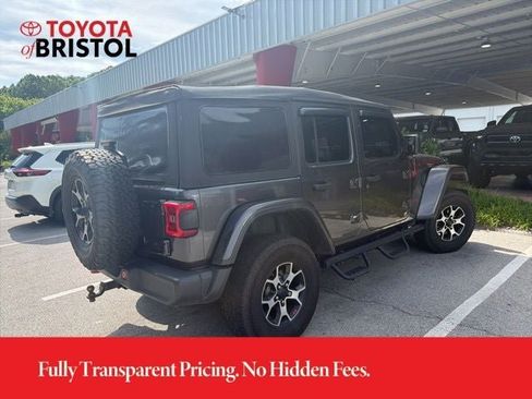 Used 2020 Jeep Wrangler Unlimited Rubicon w/ LED Lighting Group AWD/4WD image 10