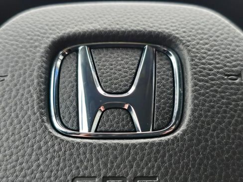 Certified 2025 Honda CR-V LX image 30