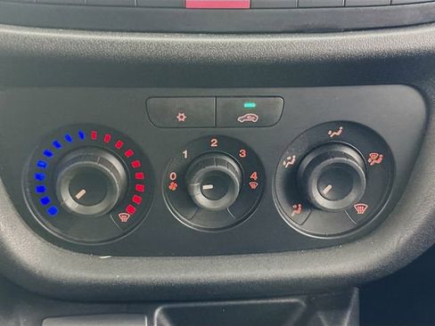 Used 2022 RAM ProMaster City Tradesman image 16