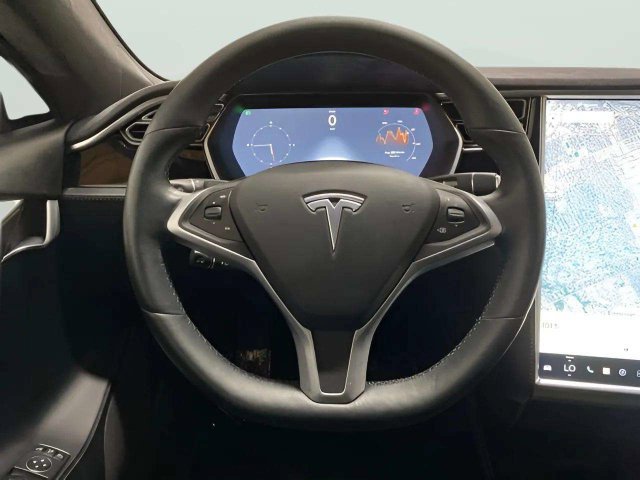 Used 2016 Tesla Model S 70D AWD/4WD image 10