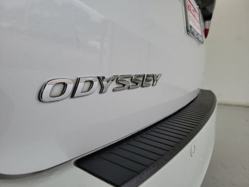 Used 2024 Honda Odyssey Touring image 8