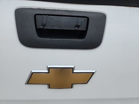Used 2009 Chevrolet Silverado 1500 W/T AWD/4WD image 29
