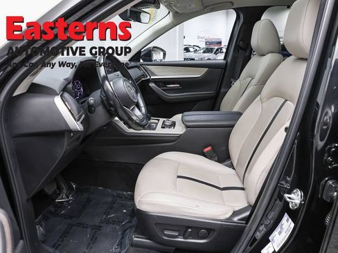 Used 2024 MAZDA CX-90 Plug-In Hybrid w/ Preferred AWD/4WD image 14