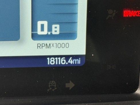 Certified 2022 Ford Bronco Base image 11