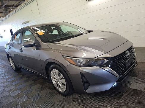 Used 2024 Nissan Sentra S FWD image 3