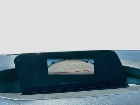 Used 2023 MAZDA MAZDA3 s FWD image 16