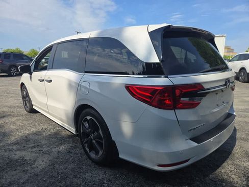 Used 2023 Honda Odyssey Elite image 8