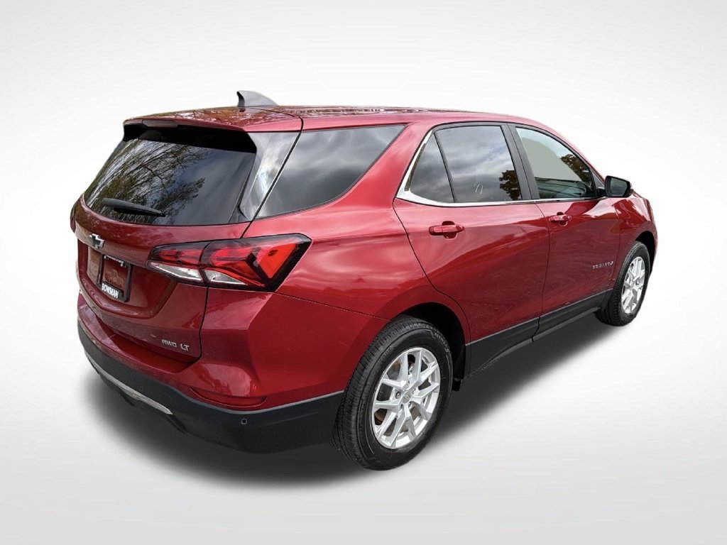 Used 2024 Chevrolet Equinox LT AWD/4WD image 7