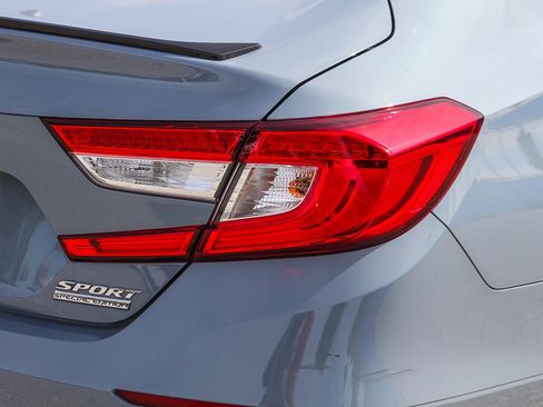 Certified 2022 Honda Accord Sport Special Edition image 10