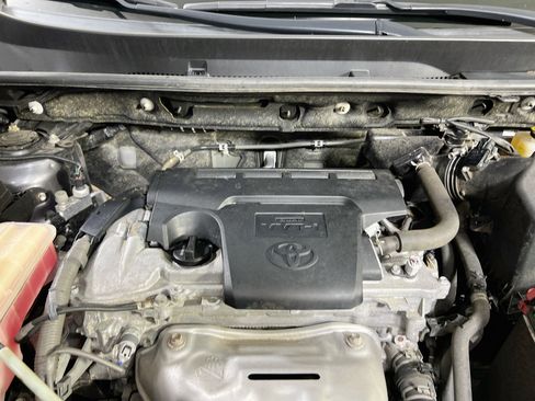 Used 2018 Toyota RAV4 Limited w/ All Weather Liner Package AWD/4WD image 30