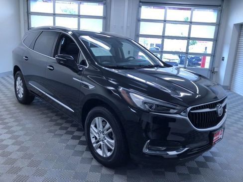 Used 2018 Buick Enclave Essence AWD/4WD image 37
