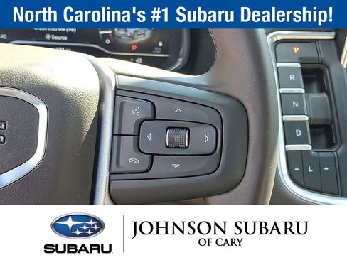 Used 2024 GMC Yukon XL SLT w/ SLT Luxury Package image 20