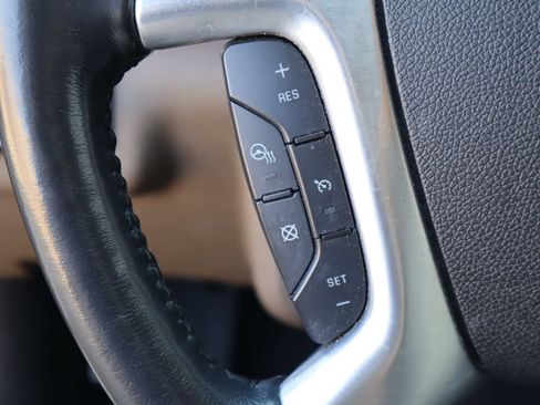 Used 2017 GMC Acadia Limited SLT FWD image 12