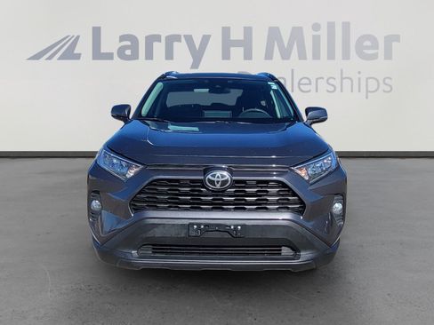 Used 2019 Toyota RAV4 XLE image 8