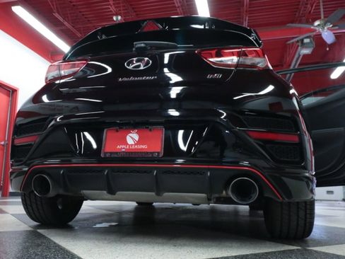 Used 2021 Hyundai Veloster N image 36