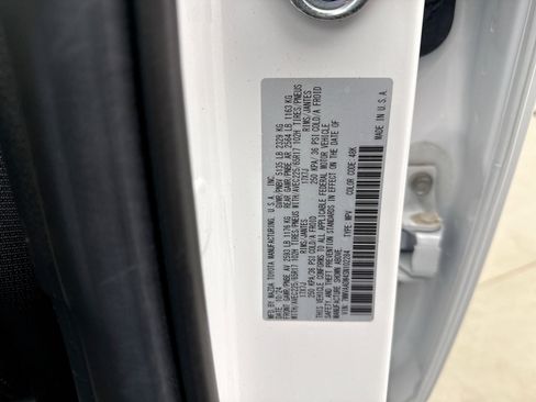 Used 2025 MAZDA CX-50 AWD 2.5 Hybrid w/ Weather Package image 11