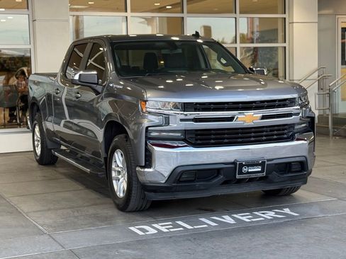 Used 2019 Chevrolet Silverado 1500 LT w/ Convenience Package image 6