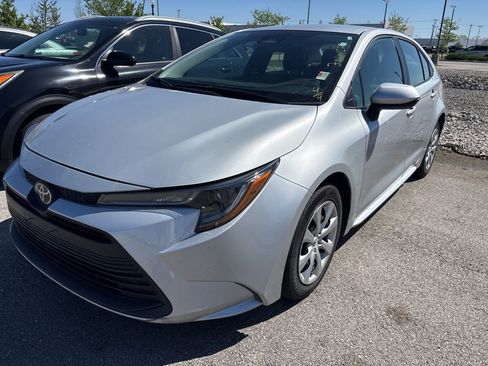 Used 2023 Toyota Corolla LE FWD image 7