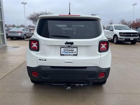 Used 2023 Jeep Renegade Altitude w/ Sun/Sound Group image 6