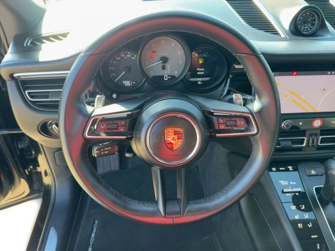 Used 2022 Porsche Macan S image 15