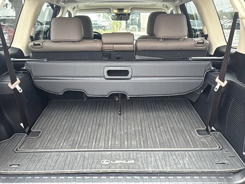 Used 2022 Lexus GX 460 Premium image 24