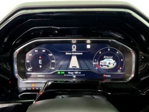 Used 2023 GMC Sierra 1500 SLT image 14