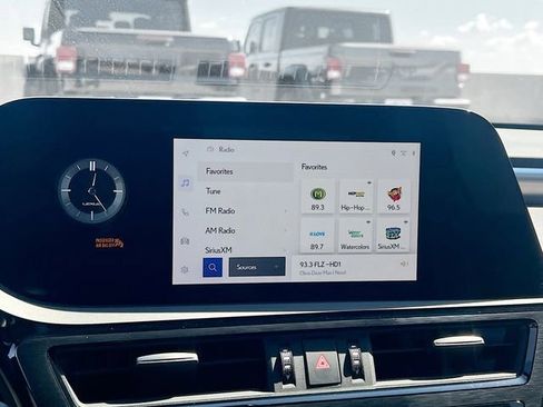 Used 2023 Lexus ES 350 F Sport image 20