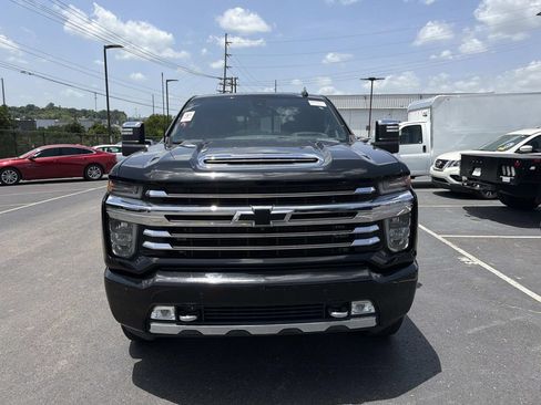 Used 2020 Chevrolet Silverado 3500 High Country w/ Technology Package AWD/4WD image 8