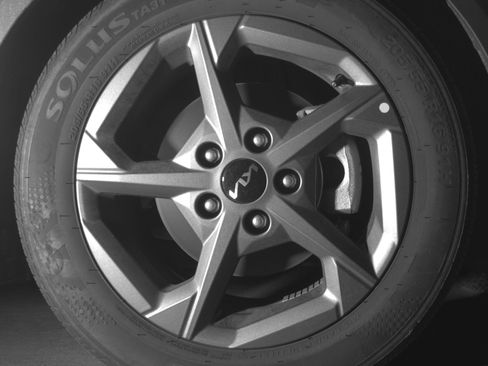 Used 2025 Kia K4 LXS image 13