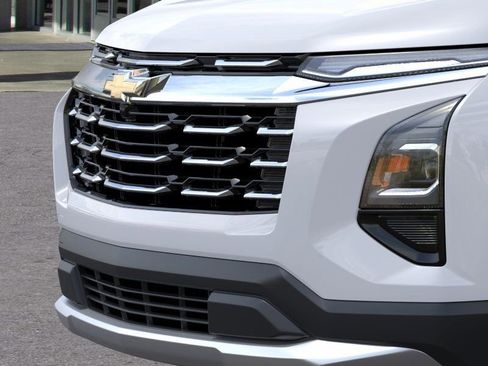 New 2026 Chevrolet Equinox LT image 13