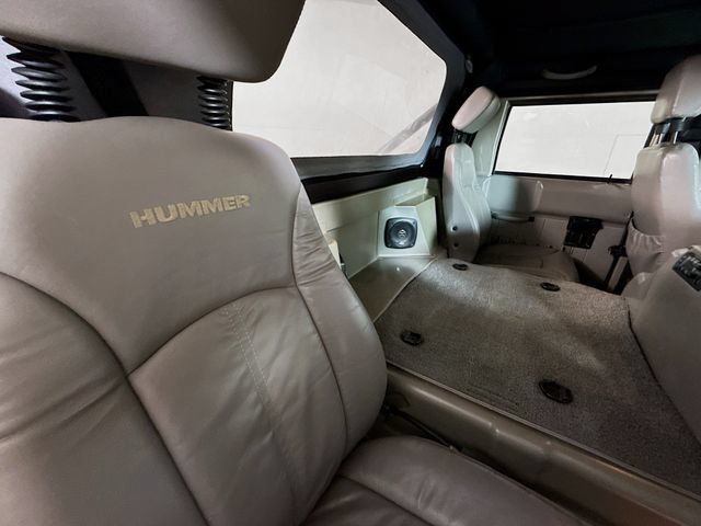 Used 2003 HUMMER H1 4-Door Open Top AWD/4WD image 37