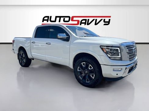 Used 2023 Nissan Titan Platinum Reserve w/ Moonroof Package AWD/4WD image 1