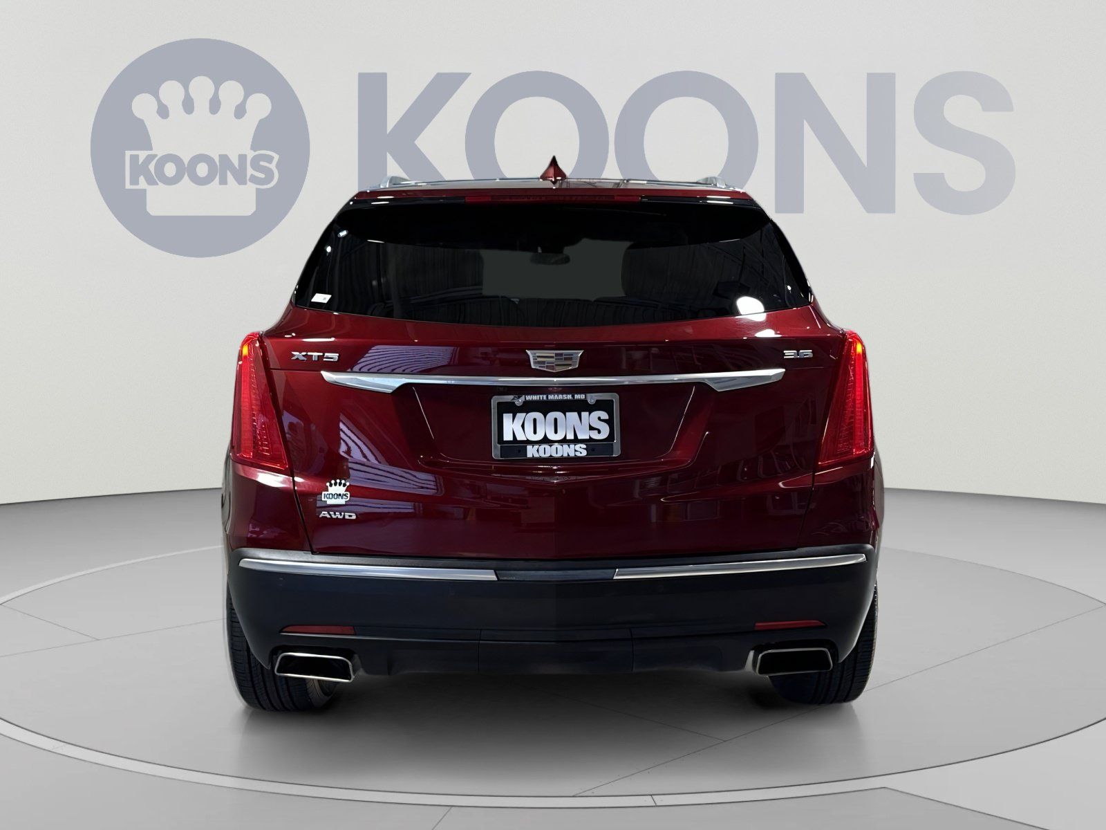 Used 2018 Cadillac XT5 Luxury w/ Driver Awareness Package AWD/4WD image 10