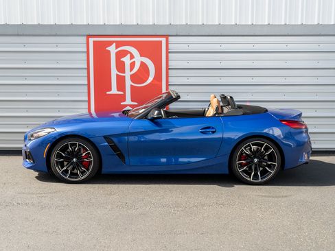 Used 2025 BMW Z4 M40i w/ Edition RWD image 36