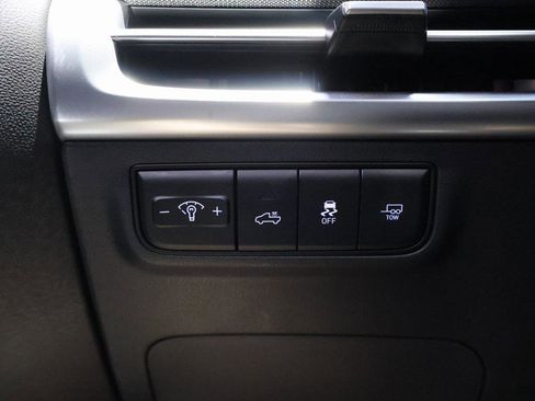 New 2025 Hyundai Santa Cruz Limited image 32