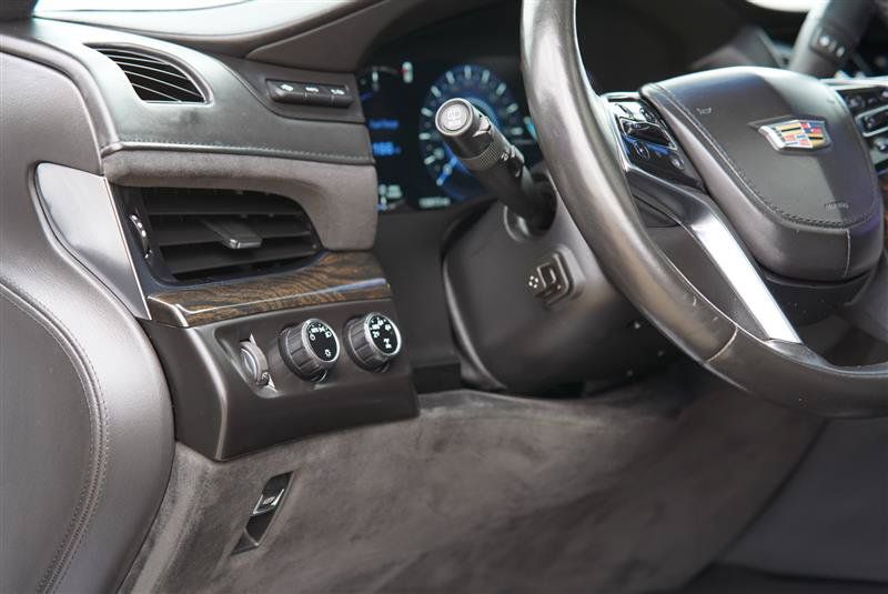 Used 2016 Cadillac Escalade Platinum AWD/4WD image 52