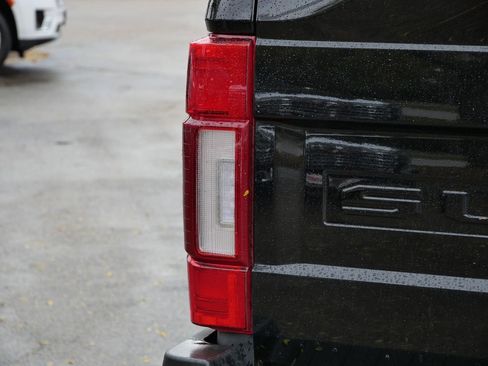 Used 2020 Ford F350 Lariat w/ Lariat Ultimate Package image 8