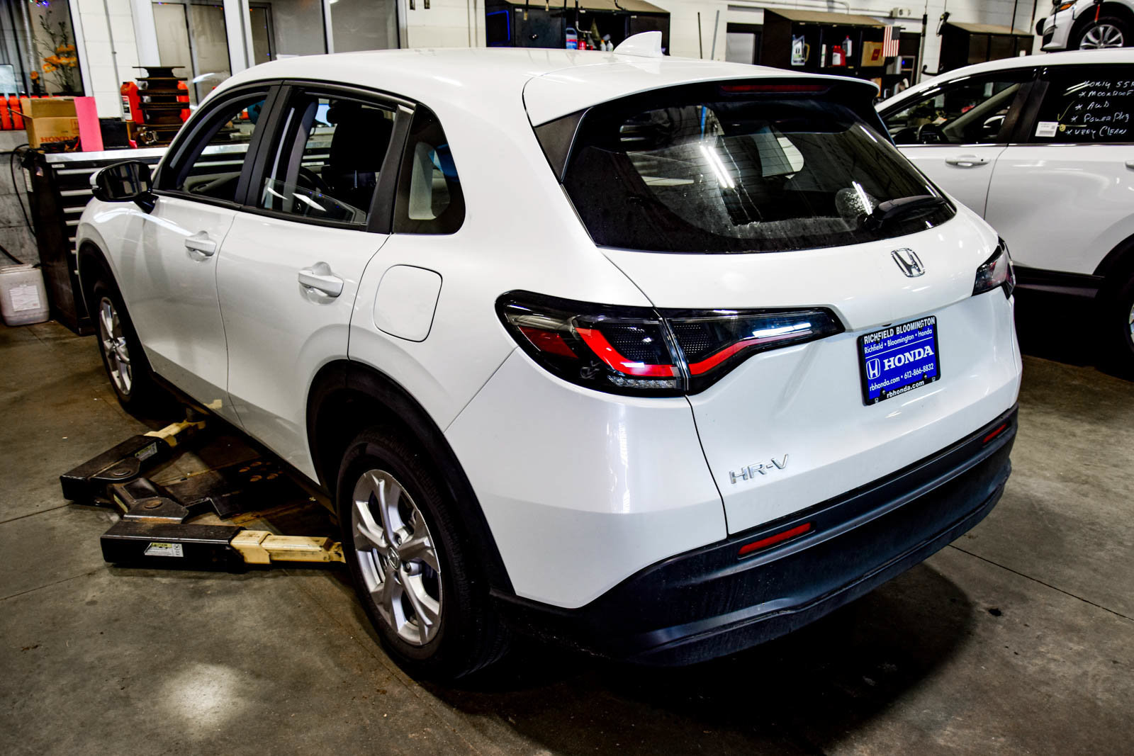 Certified 2024 Honda HR-V LX image 18