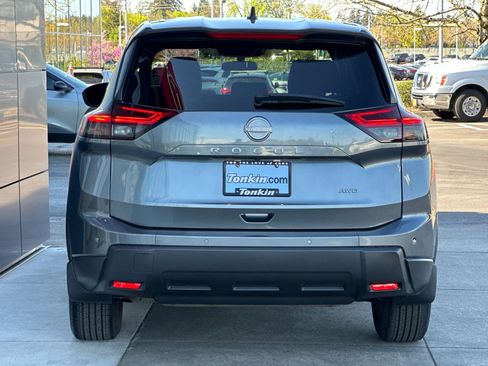 Certified 2025 Nissan Rogue S AWD/4WD image 3