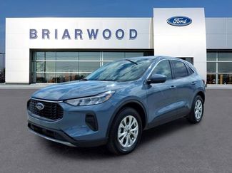 Used 2023 Ford Escape Active w/ Tech Pack #2 AWD/4WD video 1