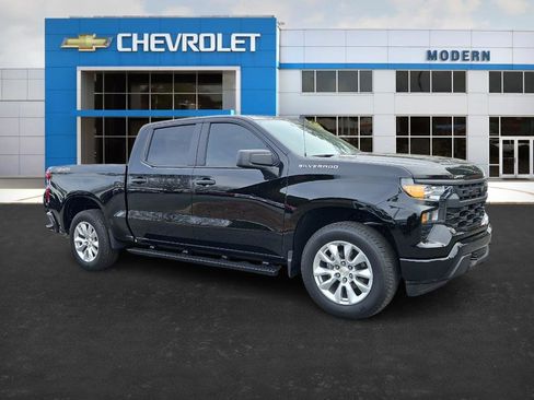 New 2025 Chevrolet Silverado 1500 Custom image 7